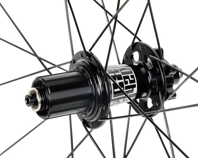 19-koozer-CX1800-hub3.jpg