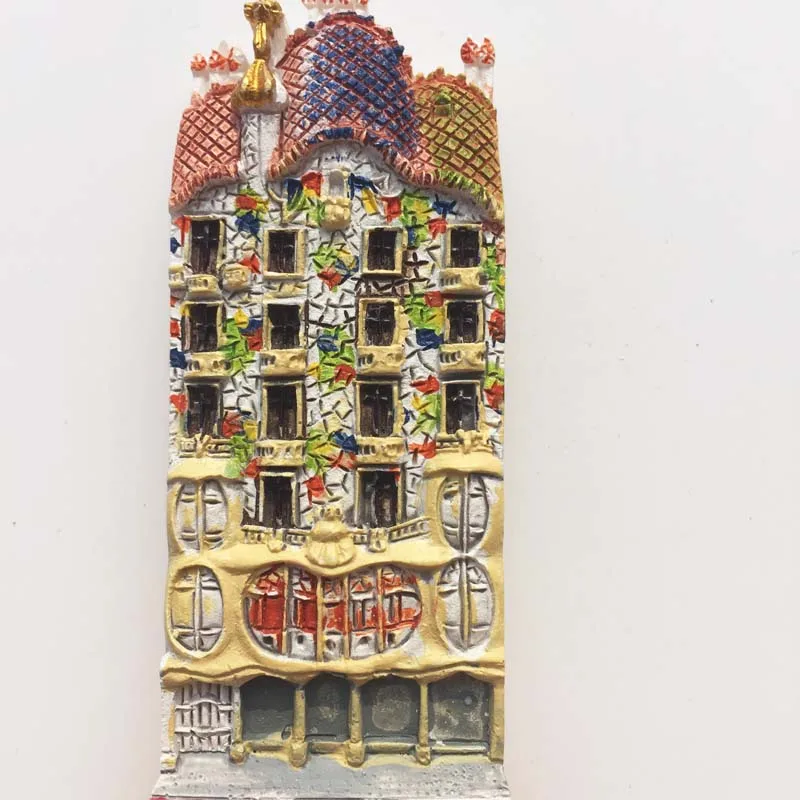 Барселона Испания достопримечательность здания квартиры туристический сувенир