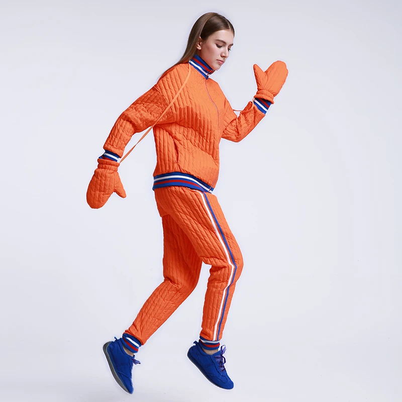 

Original Design Winter 2018 casual loose jacket and pants women color block stripes patchwork white duck down set