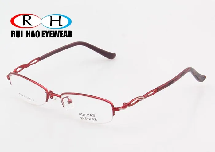8284-red-700 (1)