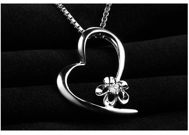 18K Gold Diamond Pendant Fashion women girl gift charm bone Simple Exquisite natural real solid good new hot sale party