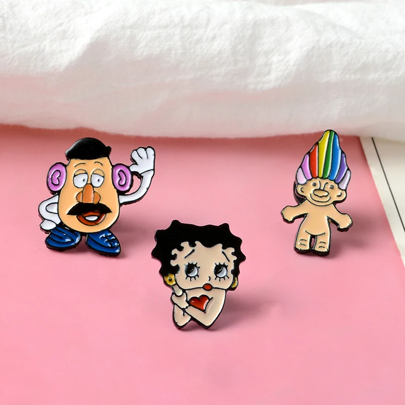 

Cartoon character Brooch Anime Betty Troll Doll Leprocauns Mr Potato Head Brooches Backpack Cloth Brooch Pins Bag Badge jewelry