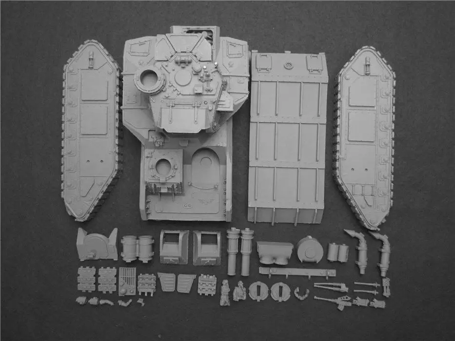 

MACHARIUS HEAVY TANK