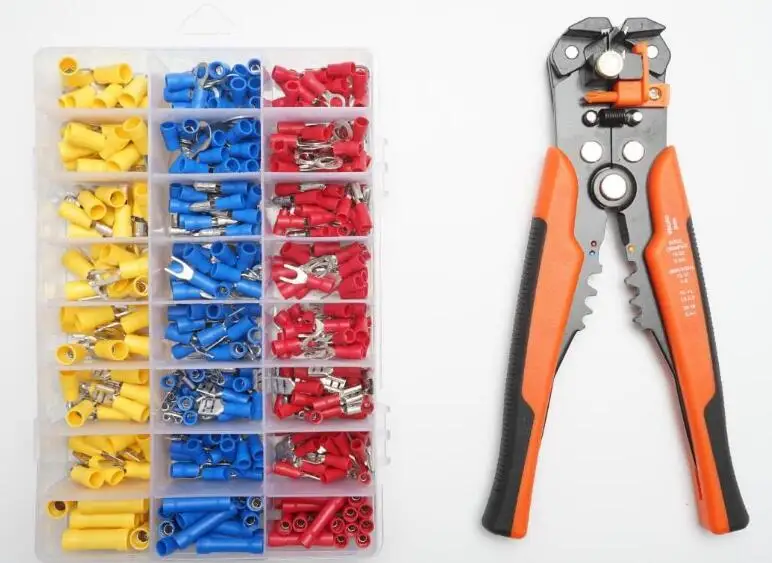 

400Pcs 24value Assorted Insulated Electrical Wire Terminals Crimp Connector Spade Butt Ring Fork Set