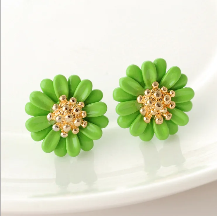 

Fashion Fresh Daisy Color Flower Stud Earrings Simple Earrings Acrylic Flower Styling Summer Youth Color Bohemian Stud Earrings