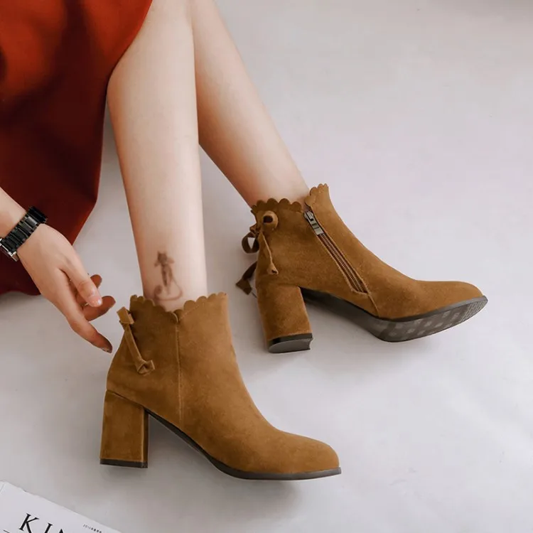 

Big Size 11 12 13 14 15 Ma'am Coarse heel Short boots Pure color boot barrel Suede high-heeled boots