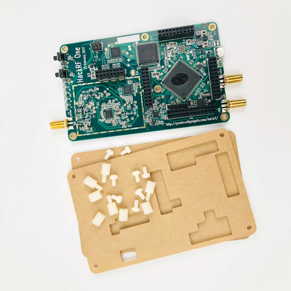  Hackrf one & Portapack sdr radio receiver Demo Board Hackrf one with RF & Acrylic shield 1MHz to 6M