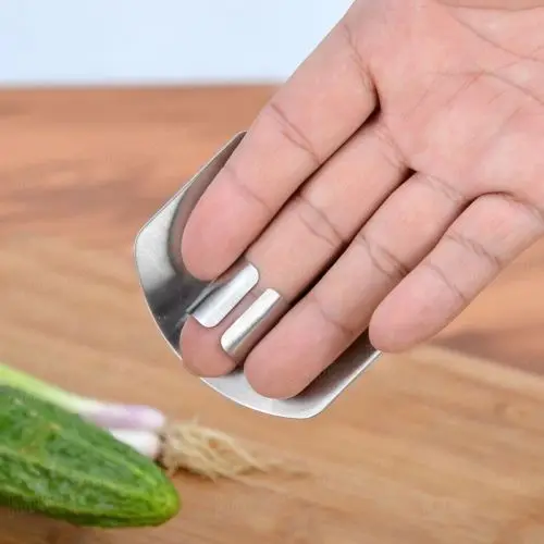 Finger Guard Stainless Steel Kitchen Hand Protector Knife Slice Cutting Protection Tools