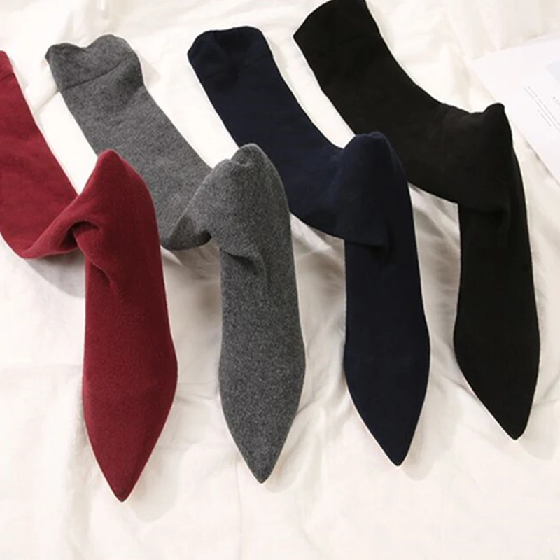 Модные весенне-осенние вязаные эластичные сапоги-чулки; цвет черный, серый, красный, винный; сапоги-носки с острым носком; женские ботфорты