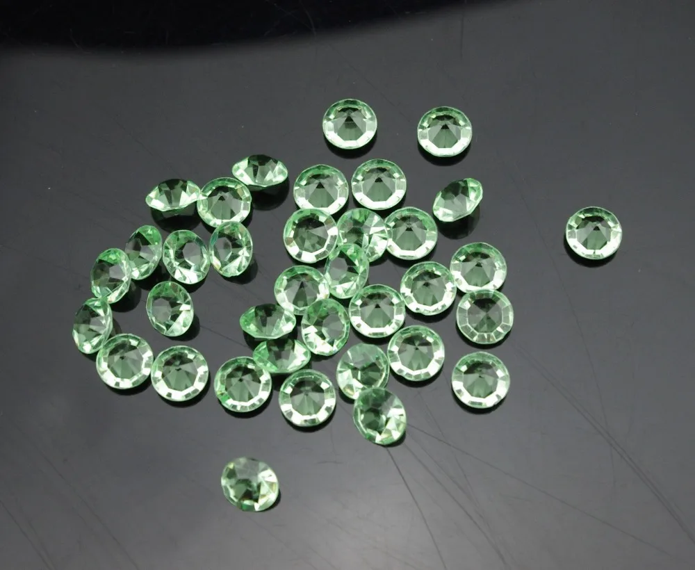 

10000pcs 4.5mm Light Green Acrylic Diamond Confetti Table Scatter Crystals Wedding Party Table Decoration