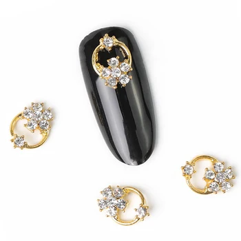 

10Pcs New 2019 Glitter Pearl with Rhinestones Alloy Metal 3D Nail Art Decoration Charms Studs Nails 3d Jewelry