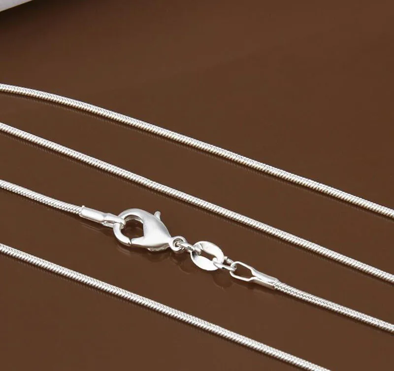1MM snake chain necklace3