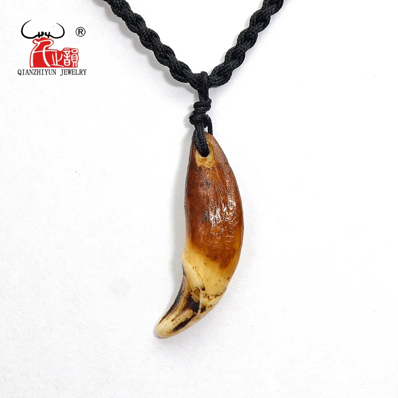 Woman's Necklace Men's Bone Pendant Tibetan Amulet Fangs Real Natural Tooth Vintage Silver Wolf Tooth Charm White Brown Ecru