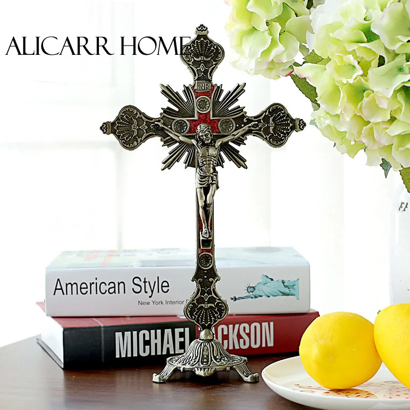 

The Catholic Church of Christ Jesus cross religion crafts decorative ornaments suffering the image of God