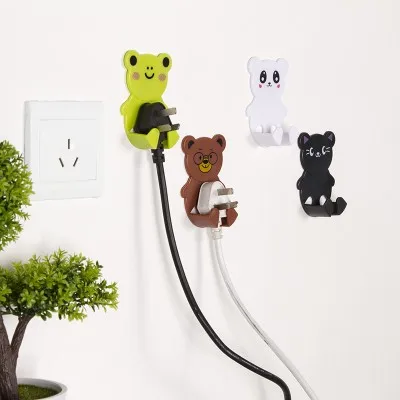 

BF040 Safety hook plug bracket Creative cute animals Powerful non-mark sticky hook hanging rack 9*6*3cm free shipping