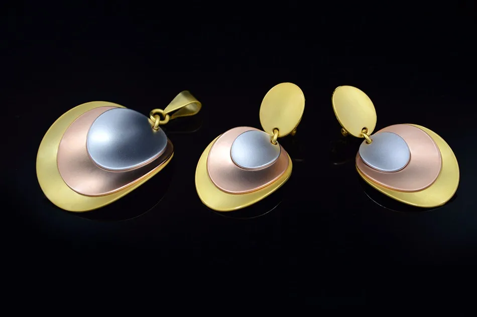 Jewelry sets (3)
