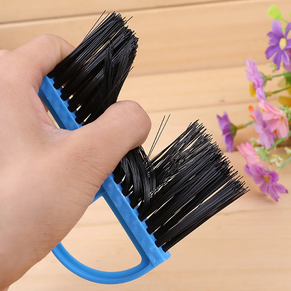 practical Durable And Cheap Mini Desktop Sweep Cleaning Brush Keyboard Brush Desktop Sweep Two-Piece Set Small Broom Dustpan Set