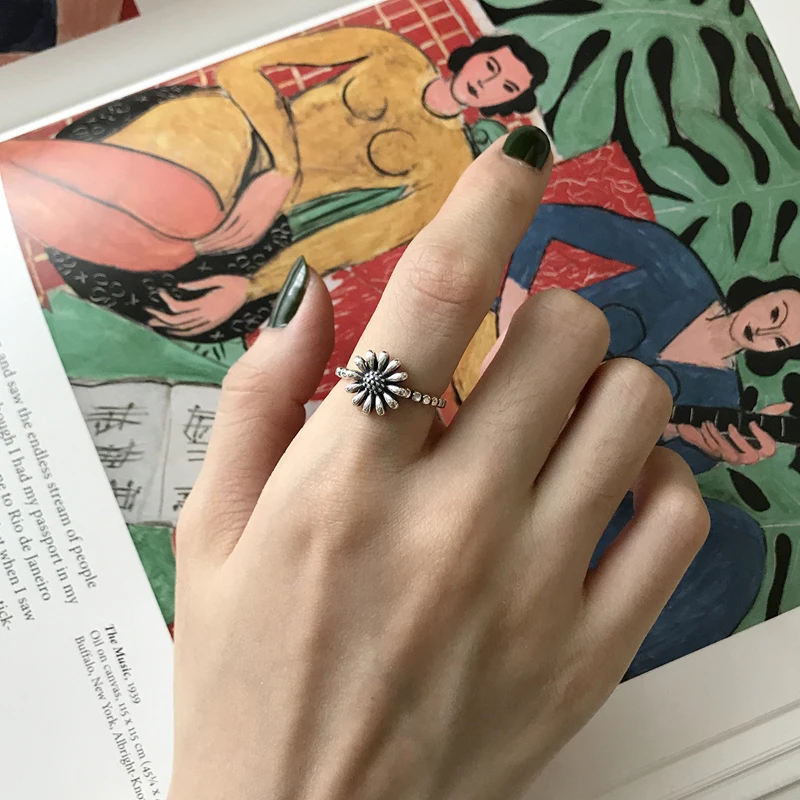 

Flower 925 Sterling Silver Darling DAISY Stackable RING White Enamel WITH WHITE ENAMEL Authentic Jewelry