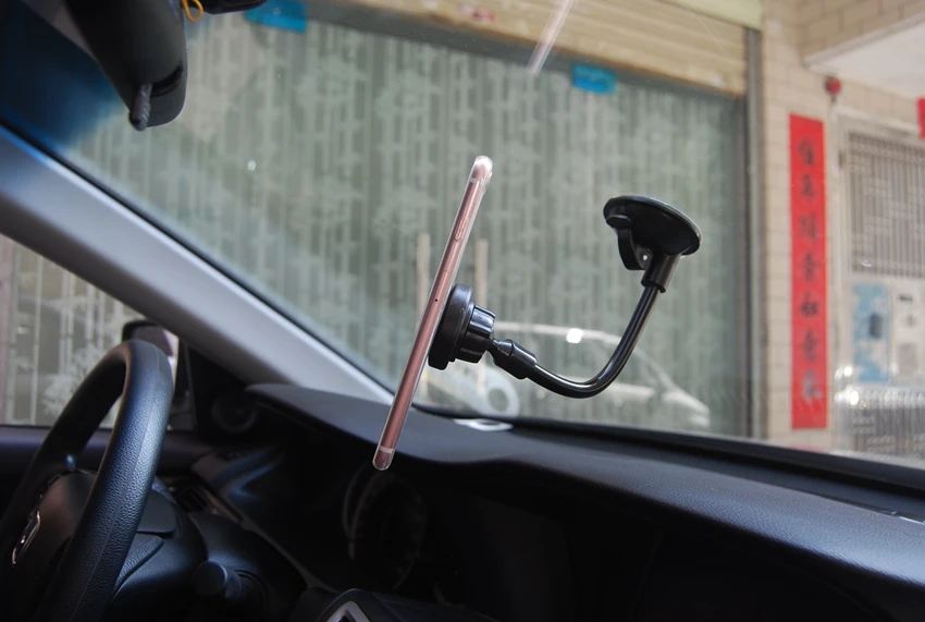 magnetic car holder (15)