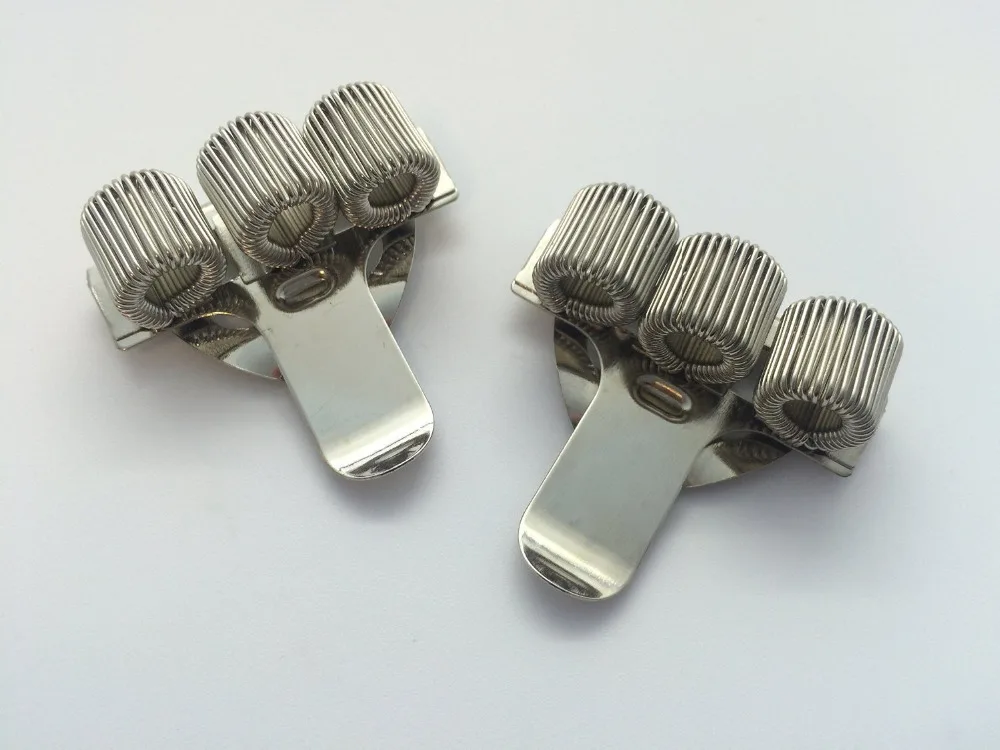 

1 Piece Triple Hole Metal Pen Holder With Pocket Clip - Doctors, Nurse, Uniform etc