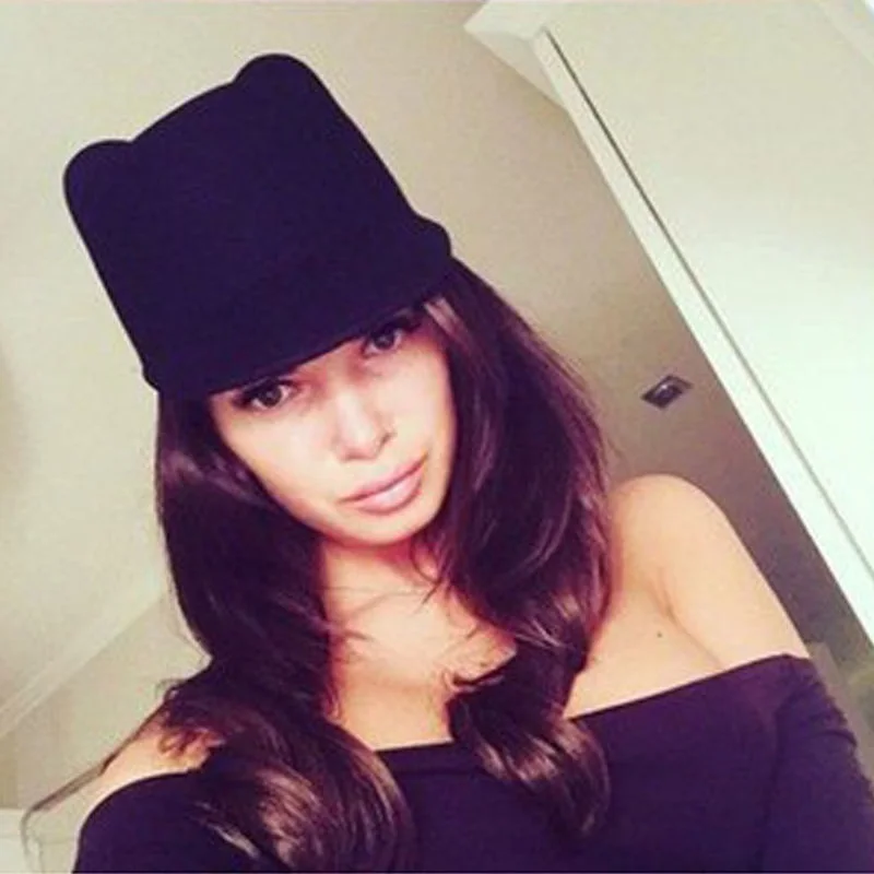 

6 Colors Europe and America Russia Hot Sale Hats New Winter Fashion Womens Devil Hat Cute Kitty Cat Ears Wool Derby Caps