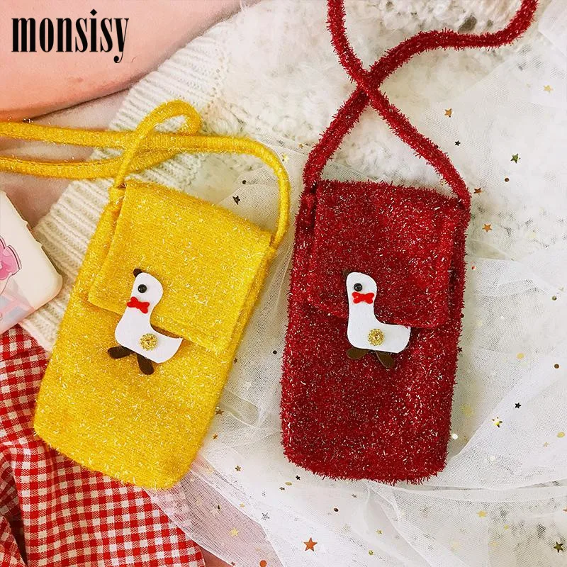 

Monsisy 2018 New Children Shiny Phone Bag For Girl Handbag Kid Coin Purse Fashion Duck Toy Gift Women Small Shoulder Bag bolsos
