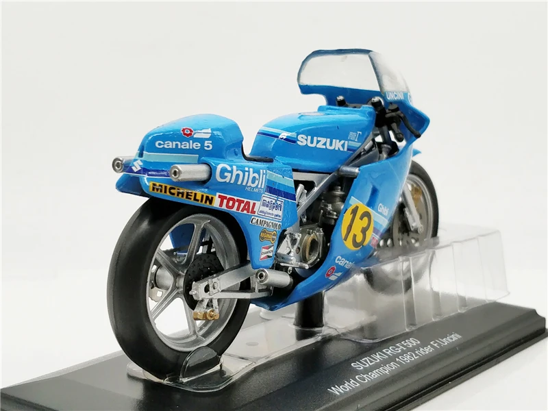 1:22 ITALERI чемпион мира 1982 Suzuki #13 литья под давлением гоночный мотоцикл