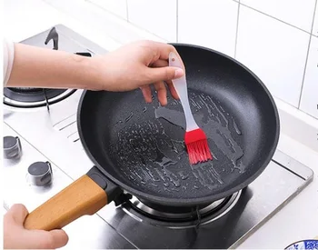 

by dhl 2000pcs Multi Color Silicone Basting Pastry Brush Oil Brushes For Cake Bread Butter Baking Tools Safety BBQ Barbeque