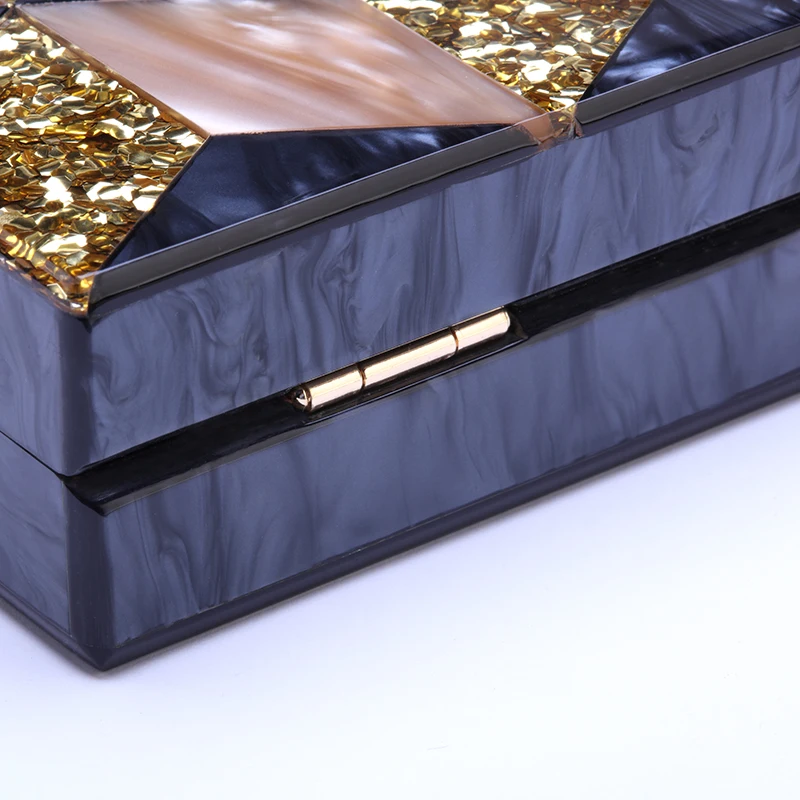 New Female Black Pearlescent Acrylic Evening Bags Vintage Women Messenger Bags Gold Sequins Clutches Patchwork Party Handbags New Female Black Pearlescent Acrylic Evening Bags Vintage Women Messenger Bags Gold Sequins Clutches Patchwork Party Handbags