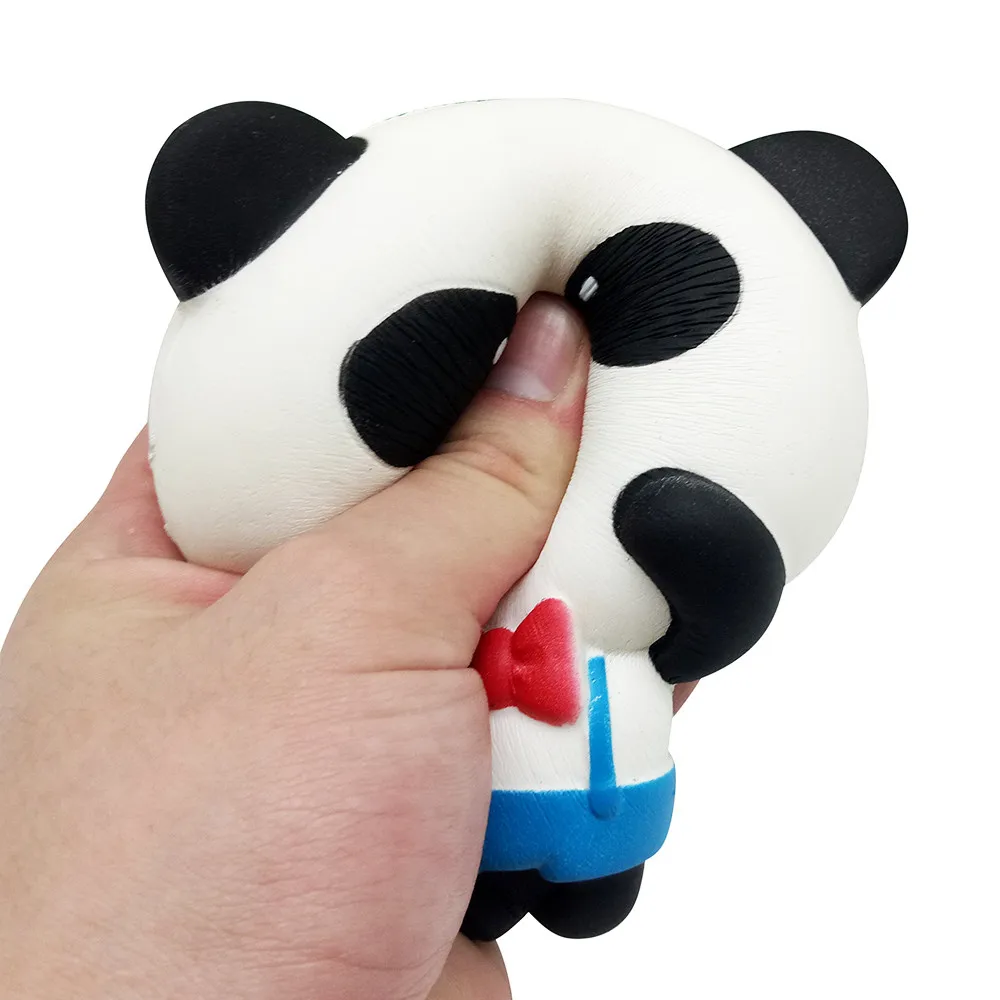 Поделки из пластилина пандочка. Озорная панда. Фигурка панды из мастики. Panda slow. Panda slow.