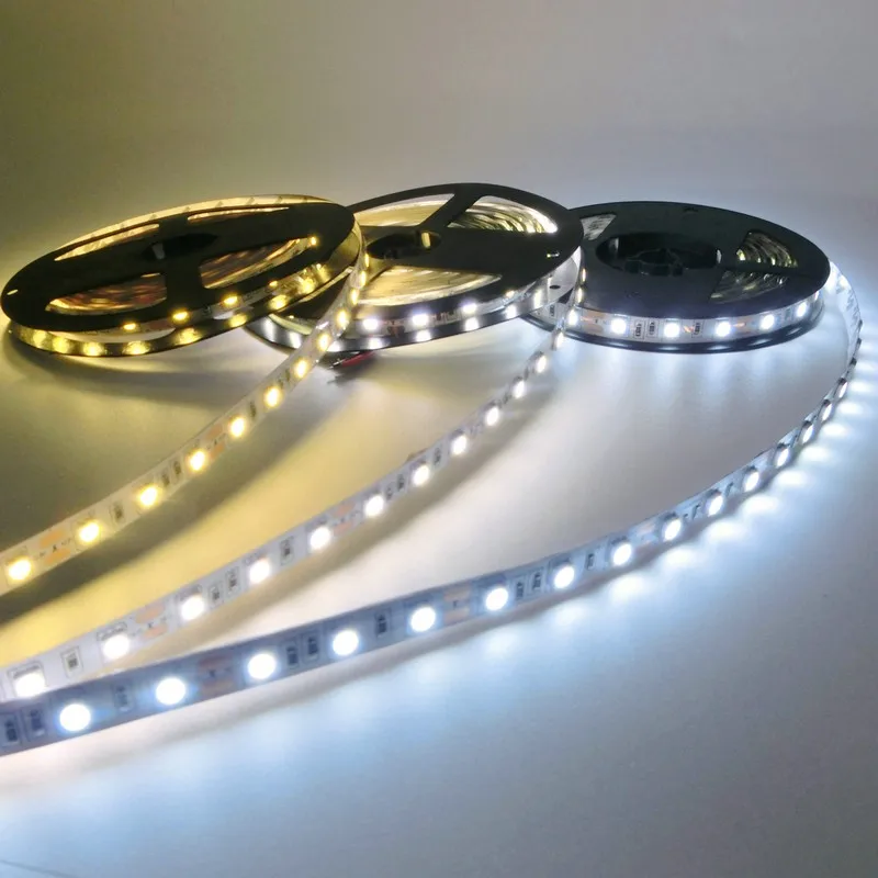 Tiras de Led ip20 ip65 Vida Média (hrs) : 12000