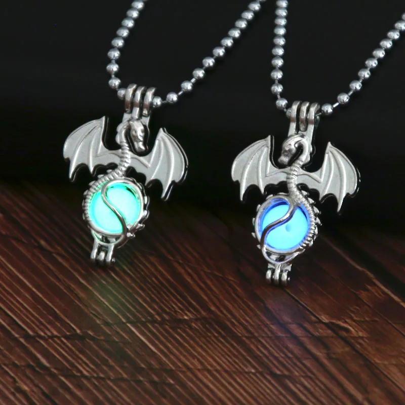 

New Dragon Dark Luminous Necklaces Silver Color Chain Necklace Glowing in Dark Pendant Necklaces Collared Maxi Choker Jewelry