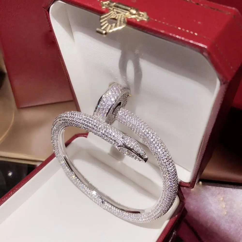 

Hot goods, full of nail bracelets, luxury, pop, party attendance, party ladies, couple bracelets,Hardware, nail shape