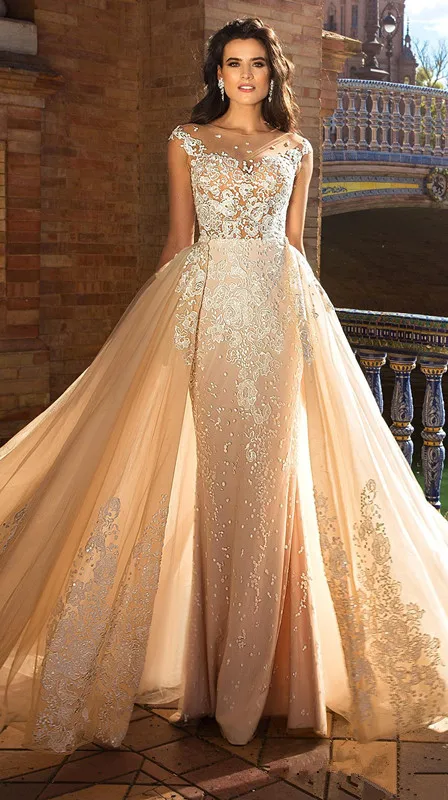crystal-design-2018-mermaid-wedding-dresses-bridal-capped-sleeves-jewel-neck-bodice-detachable-skirt-illusion-back-detachable-train (1)_副本