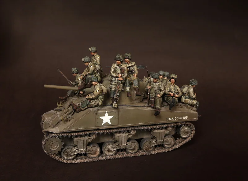 1/35 модельная фигурка из смолы набор нераскрашенные 764(14 фигур без бака)|Наборы для