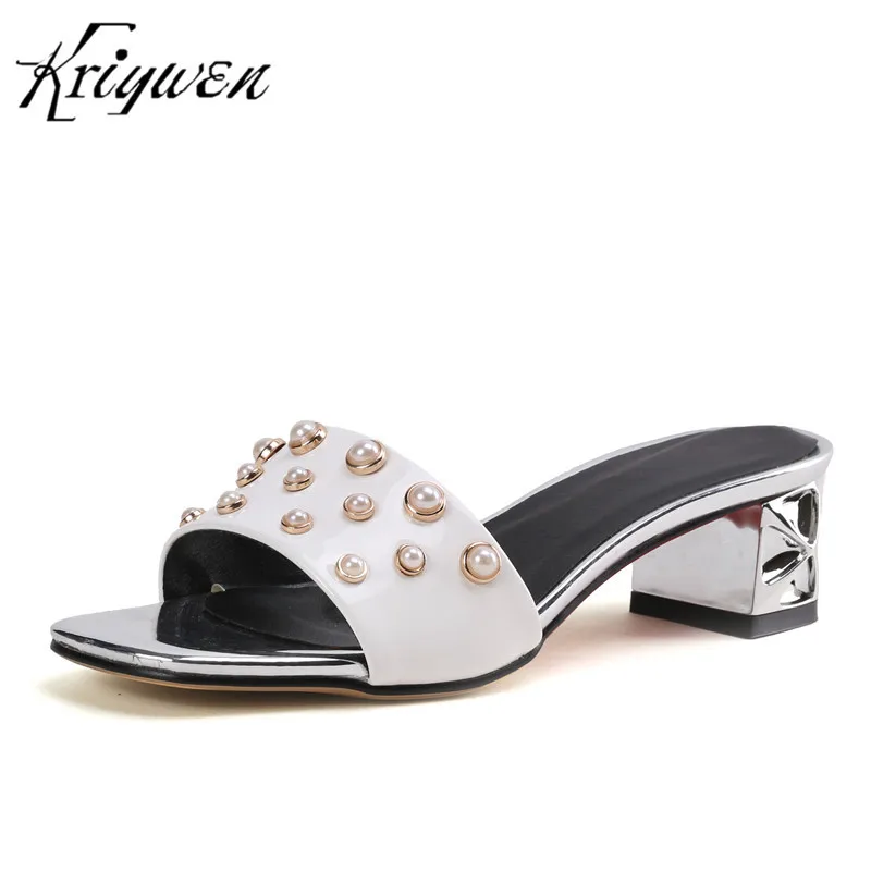 slippers for party wear