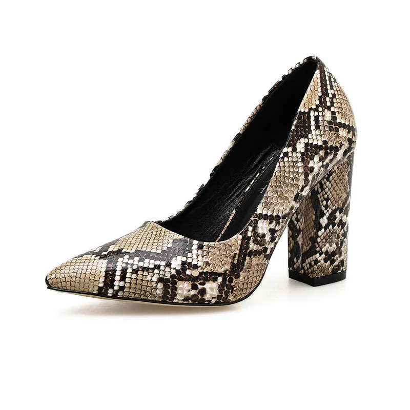 LTARTA/ г. Весенние тонкие туфли на высоком каблуке со змеиным узором пикантная женская обувь с острым носком CWF-qsA888-2