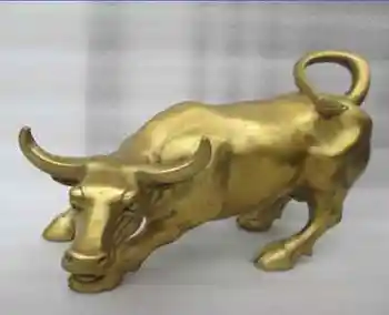 

China's rare copper old manual hammer zodiac cow statue