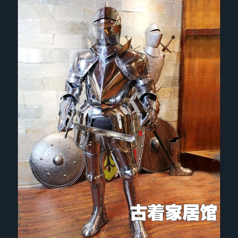 Can the reality cos armor/Европейский средневековый Рыцари Доспехи костюм/сценические