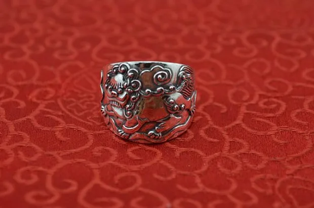 New Real S999 Pure Silver Auspicious Beast Unicorn Ring Male Personality Warding Off Evil Domineering Man Ring Valentine's Day