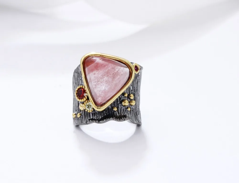 Новые Очаровательные кольца с большим треугольником и розовым камнем для женщин, трендовые ювелирные изделия с черным покрытием,, красивые ювелирные изделия, большое кольцо