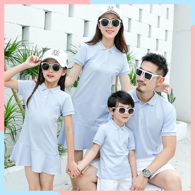 Летние одинаковые комплекты для семьи повседневные Хлопковые Платья для мамы и дочки короткие футболки для папы и сына Одинаковая одежда для пары