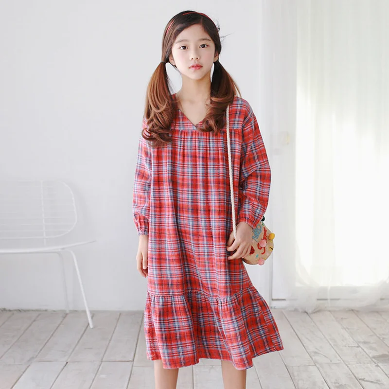 retro checkered dress
