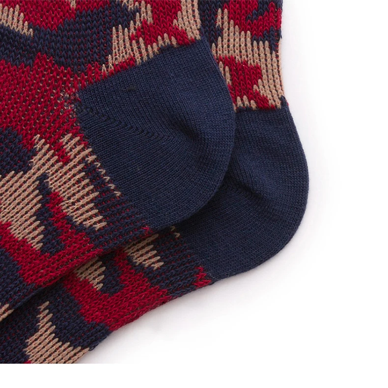 Для мужчин из хлопка для малышей, высокие носки осень-зима новые модные 5 цветов Ретро 200 иглы камуфляж в джентльменском стиле Harajuku тренд нескользящих носочков H101