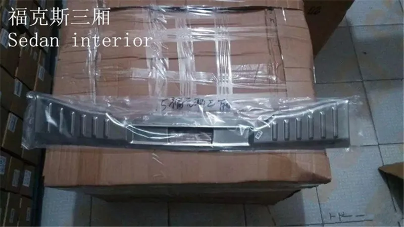High-quality-stainless-steel-Rear-bumper-Protector-Sill-For-Ford-FOCUS-2012-2013-2014-2015-2016.jpg_640x640 (3)