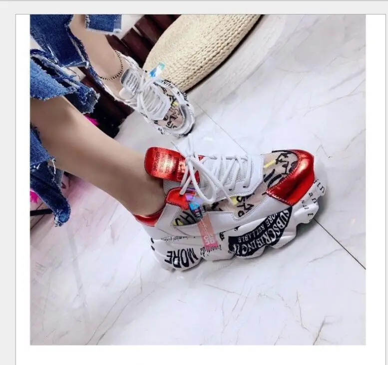 

Spring 2019 new women's board shoes, thick soles, round heads, color matching, sports, breathable and comfortable casual shoes