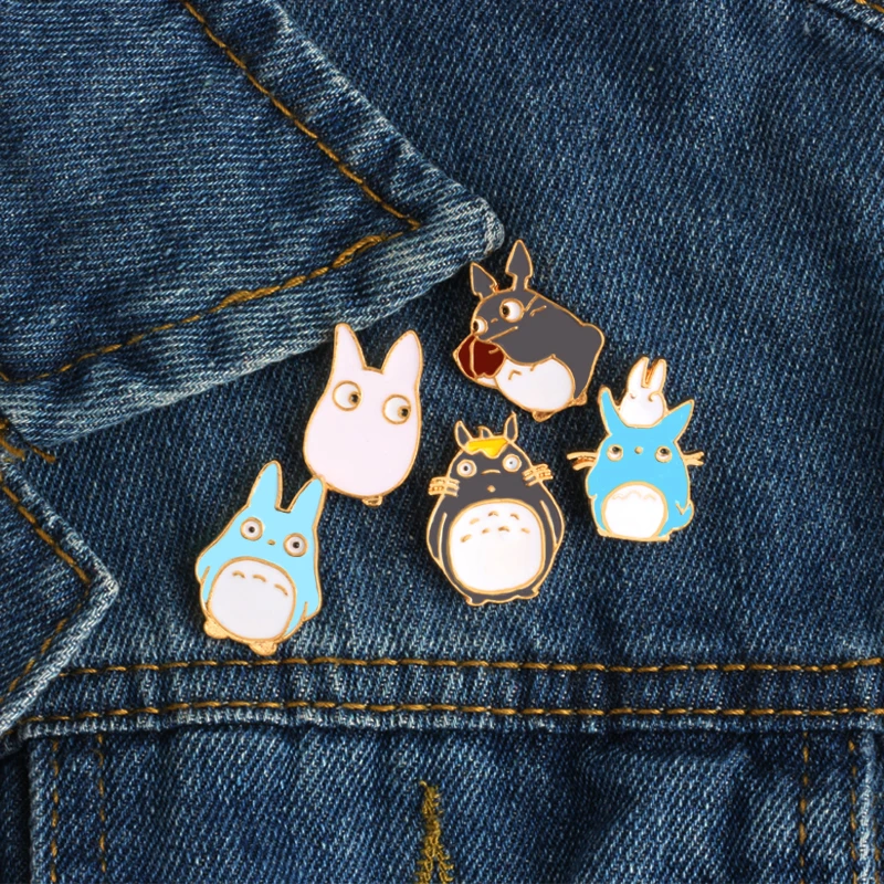

Fashion Cartoon Cute Lovely Totoro Metal Enamel Brooch Button Pins Denim Jacket Pin Badge Animal Jewelry Gifts for Boys Girls