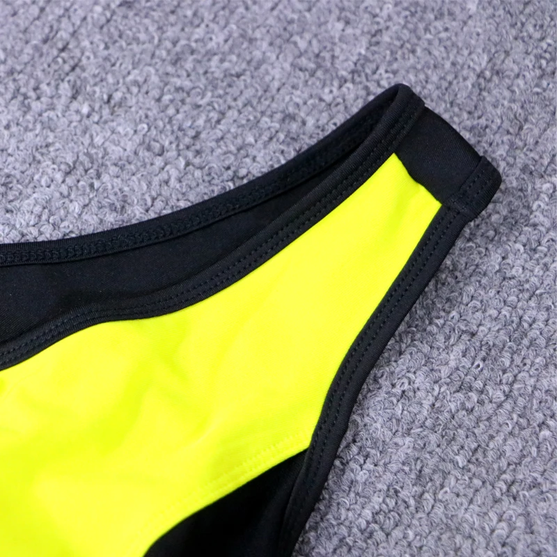  Black and yellow2