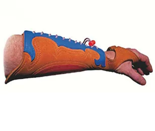 

Handmade leather arm protect cover Paper Drawing DIY leather drawing personality pattern drawing paper QQW-18 shooters Armguards