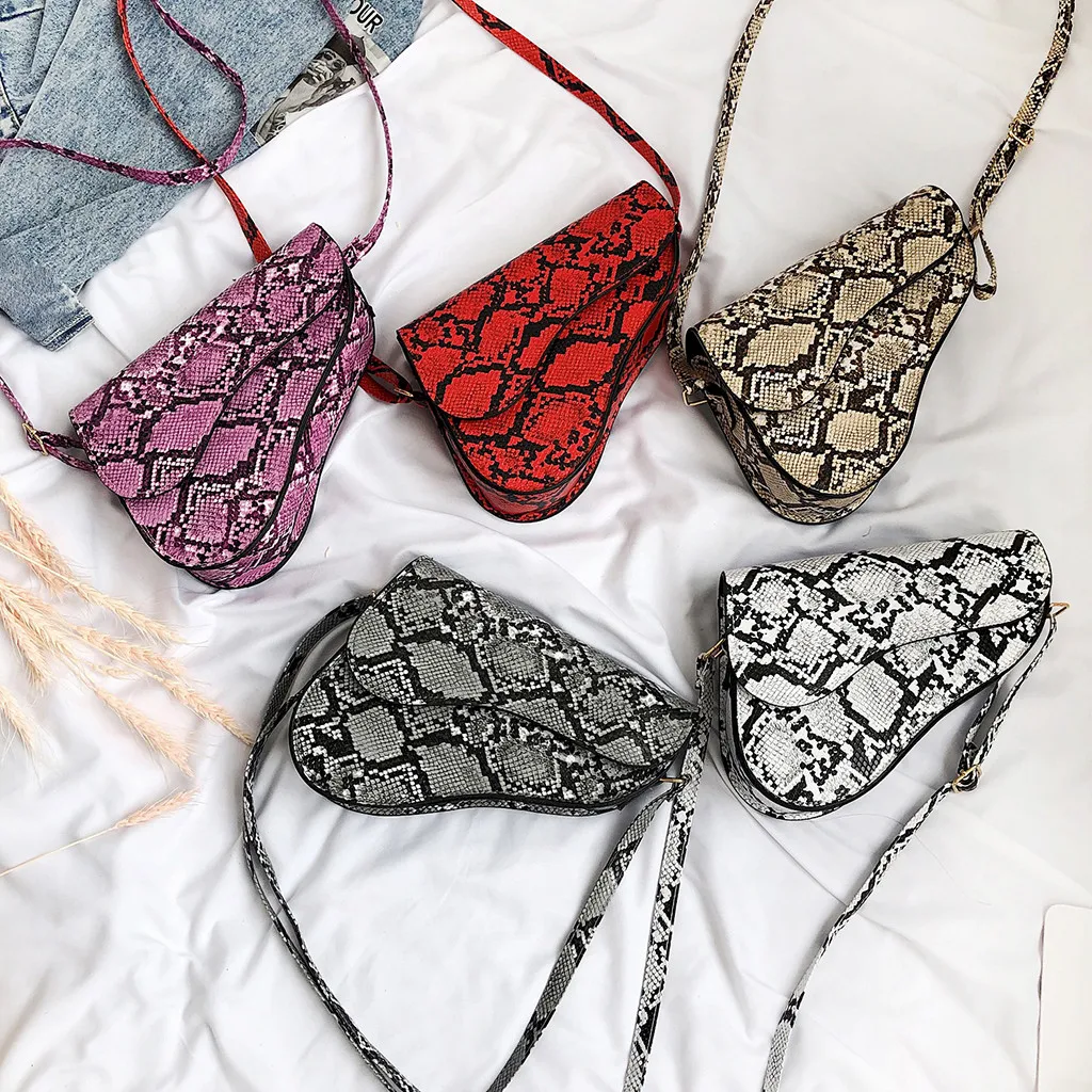 

Women irregular bag snake print messenger shoulder bag Wild Texture crossbody bag for woman Fashion Messenger Small Square Bag
